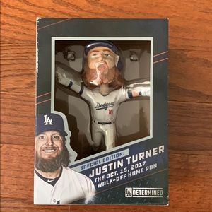 justin turner walk off home run bobblehead